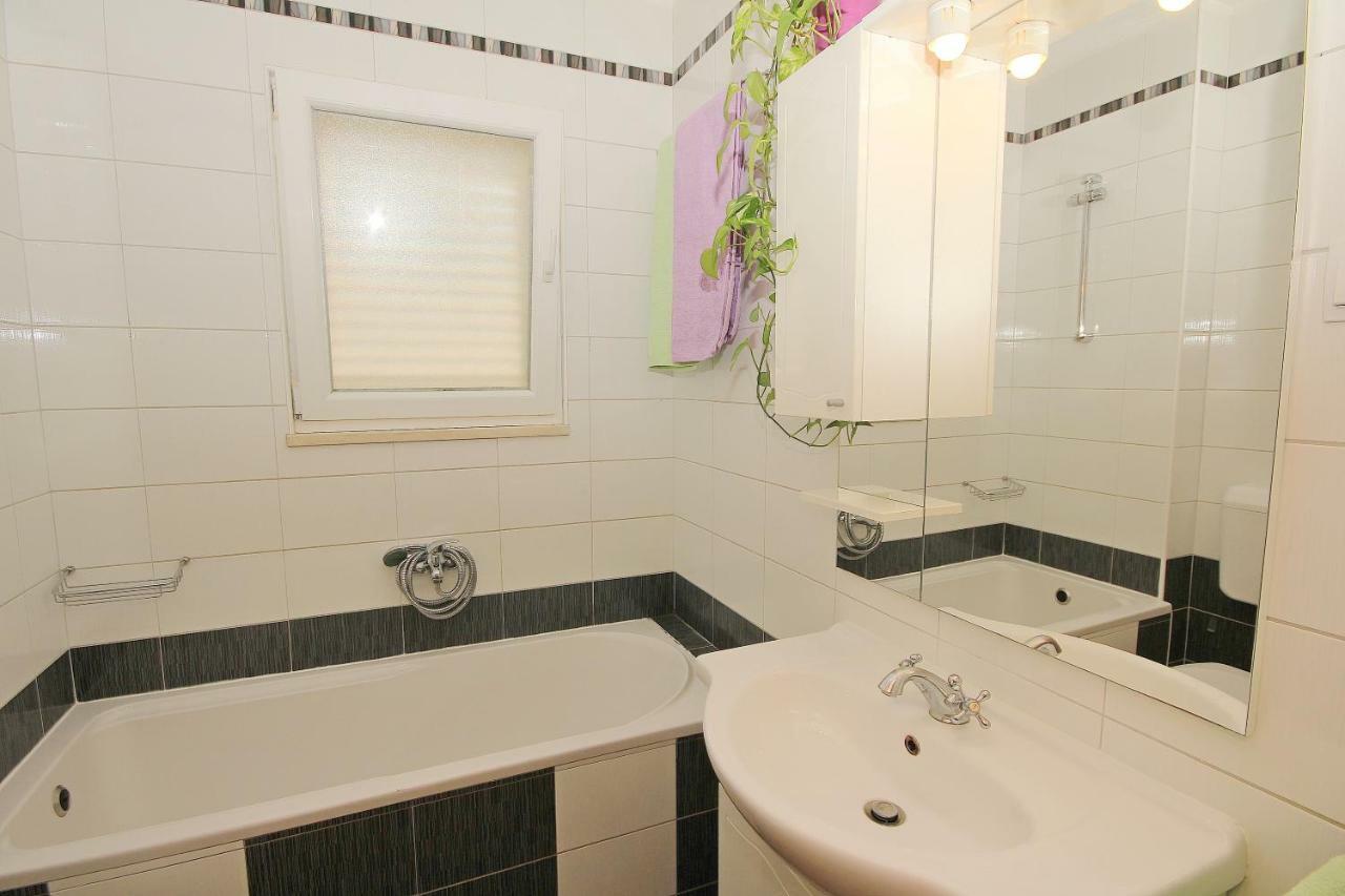 Apartment Ivana Макарска Екстериор снимка